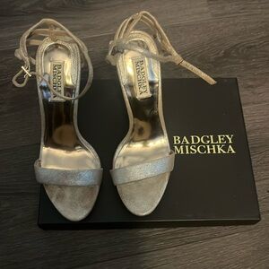 Badgley Mischka gold heel